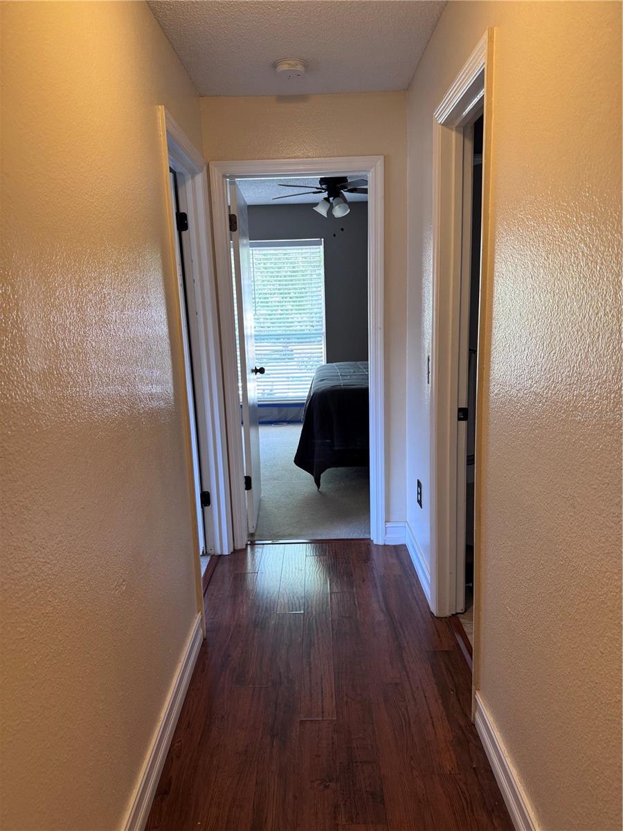Image 8 of 24 For 9481 Highland Oak Drive 715