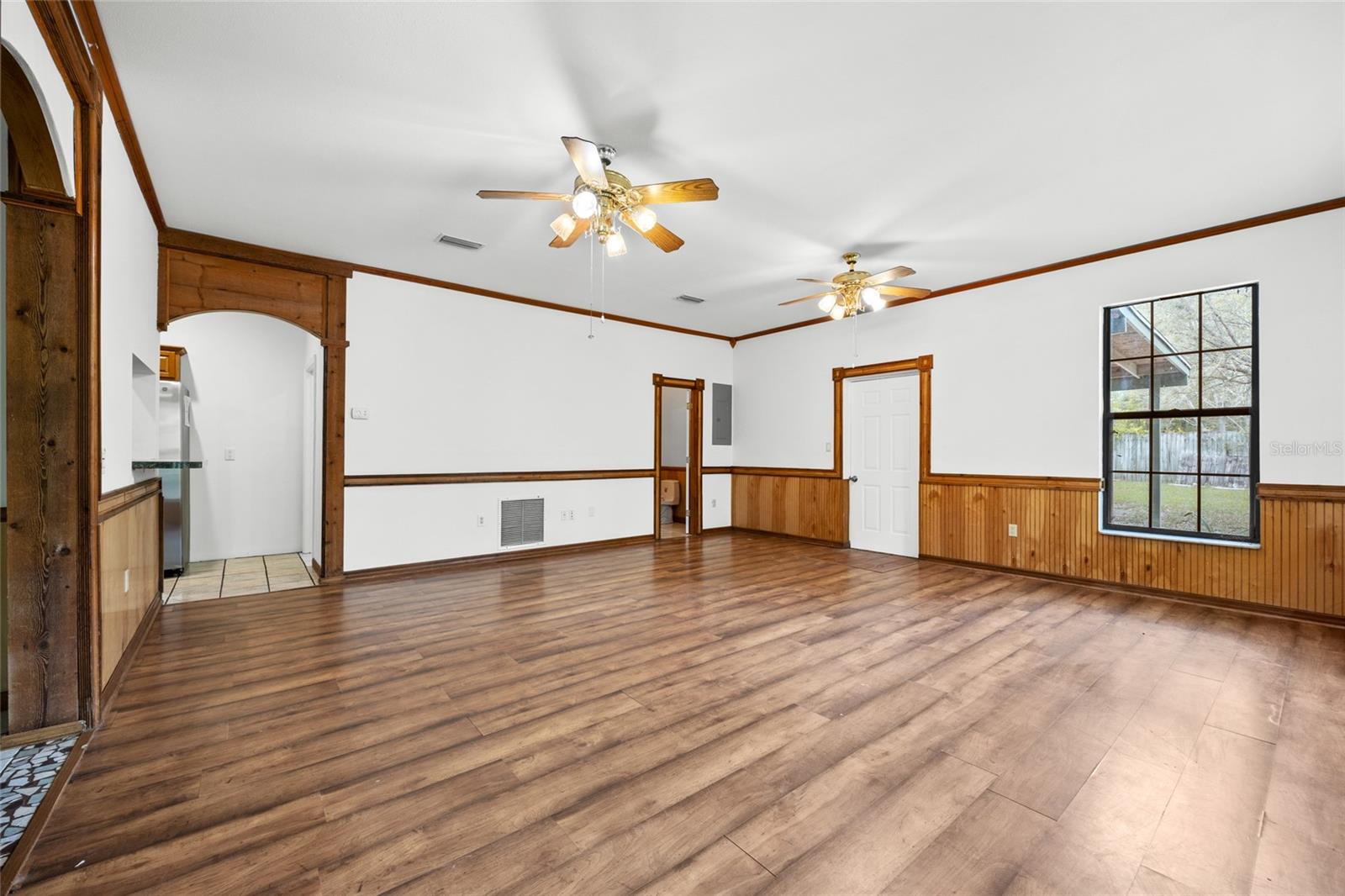 Image 12 of 33 For 1520 Drew Feagle Avenue