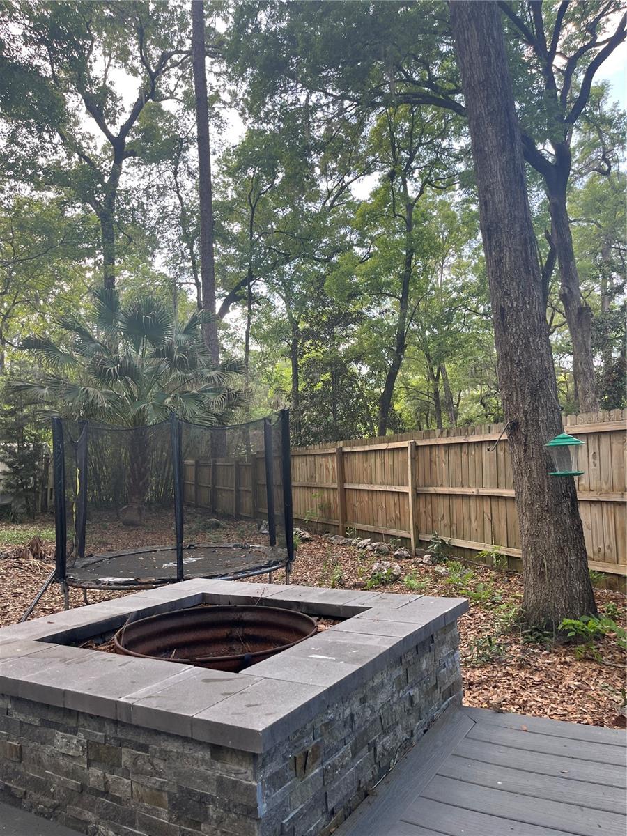 Image 33 of 92 For 216 75th Terrace