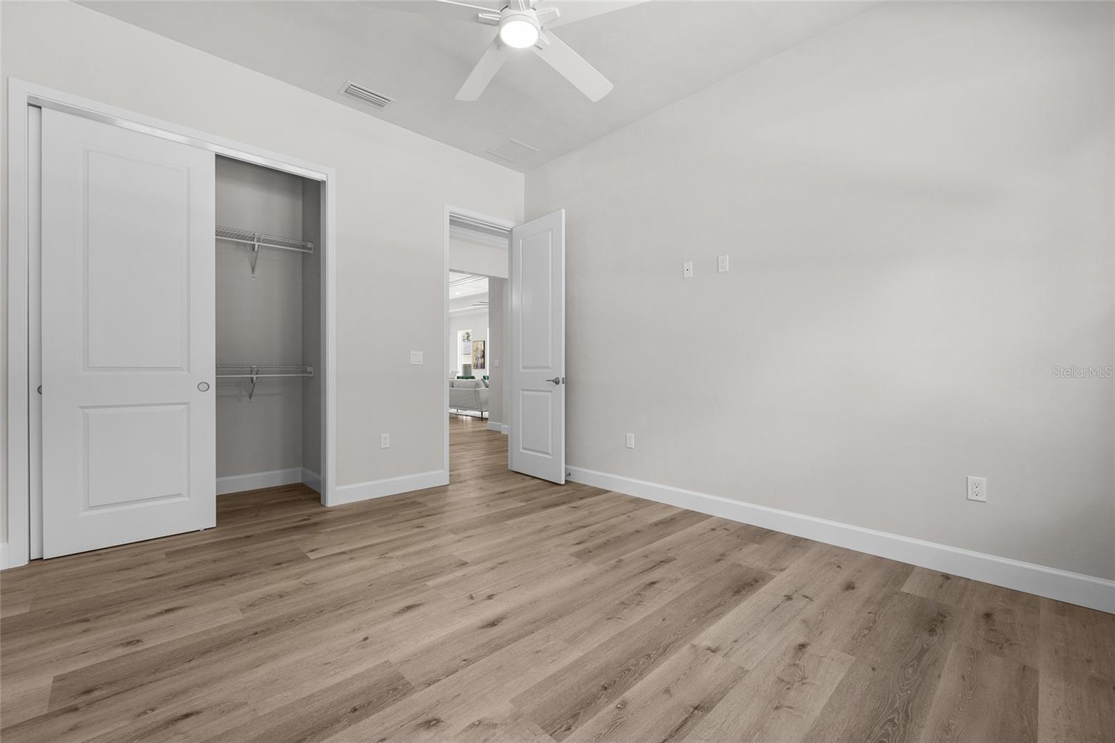 Image 18 of 37 For 13425 9th Road