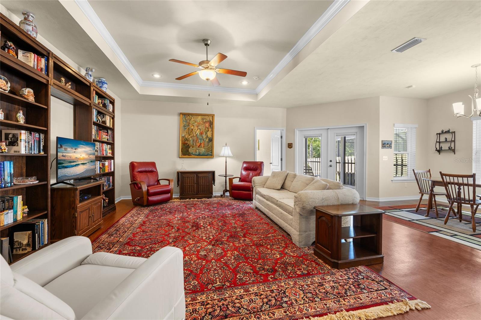Image 12 of 37 For 7906 79th Drive