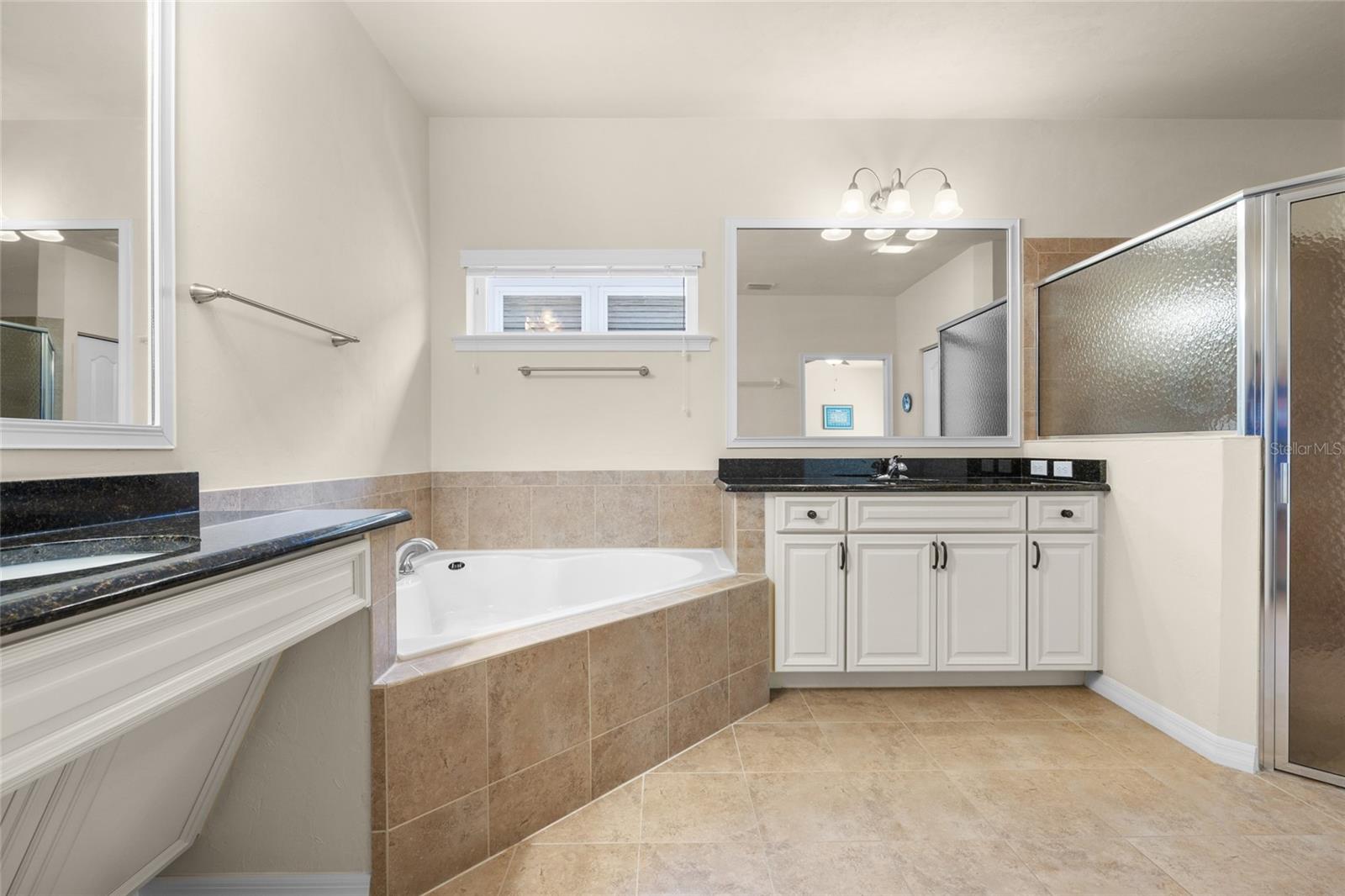 Image 22 of 37 For 7906 79th Drive