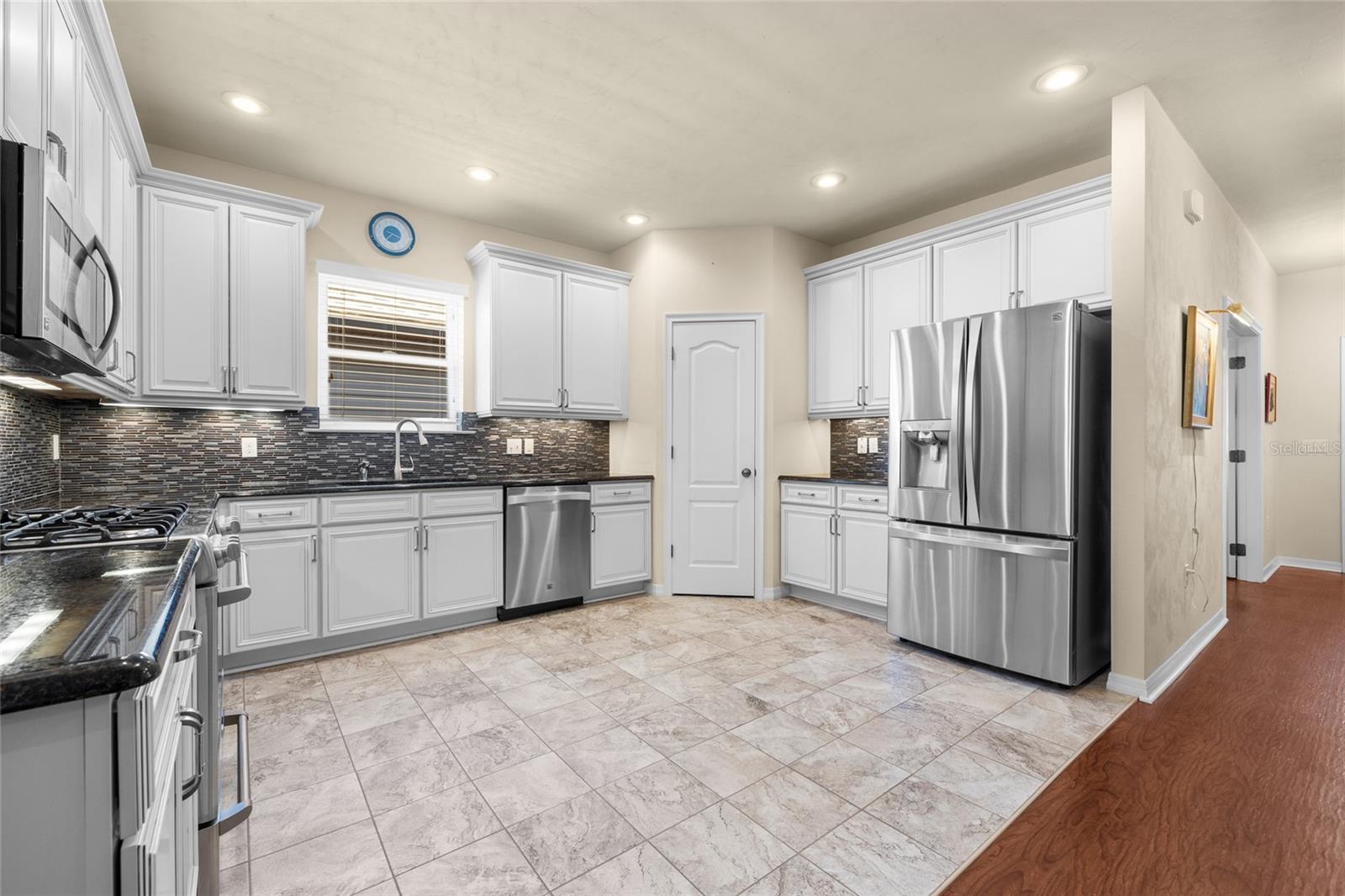 Image 8 of 37 For 7906 79th Drive