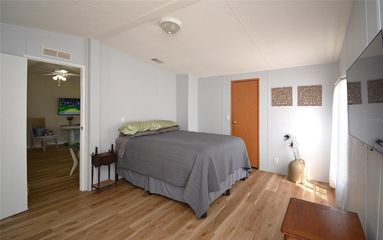 Image 10 of 26 For 10710 114th Street