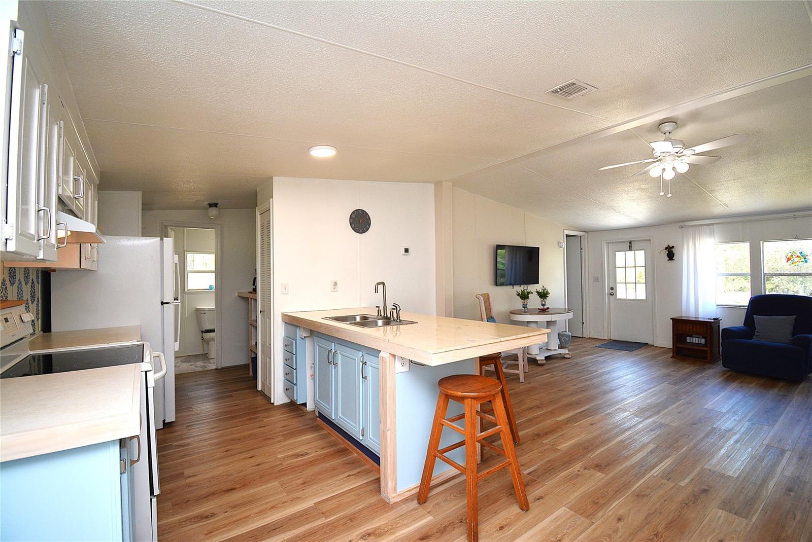 Image 6 of 26 For 10710 114th Street