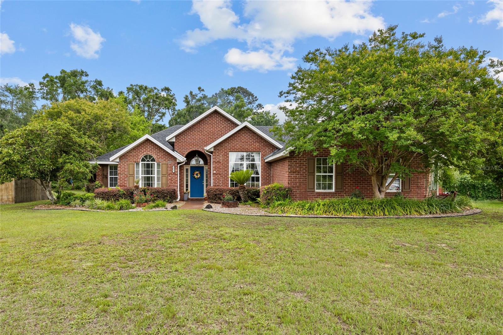 Details for 165 Country Court, LAKE CITY, FL 32024