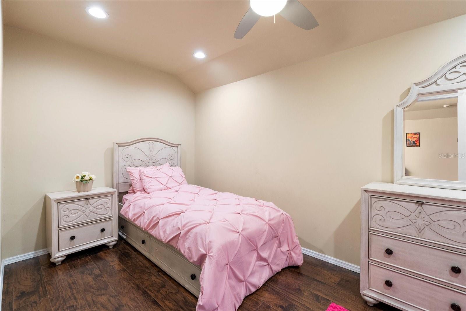 Image 20 of 43 For 7918 79th Drive