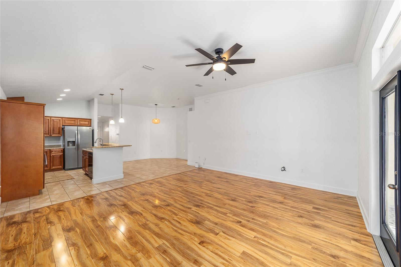 Image 14 of 55 For 11764 60th Drive