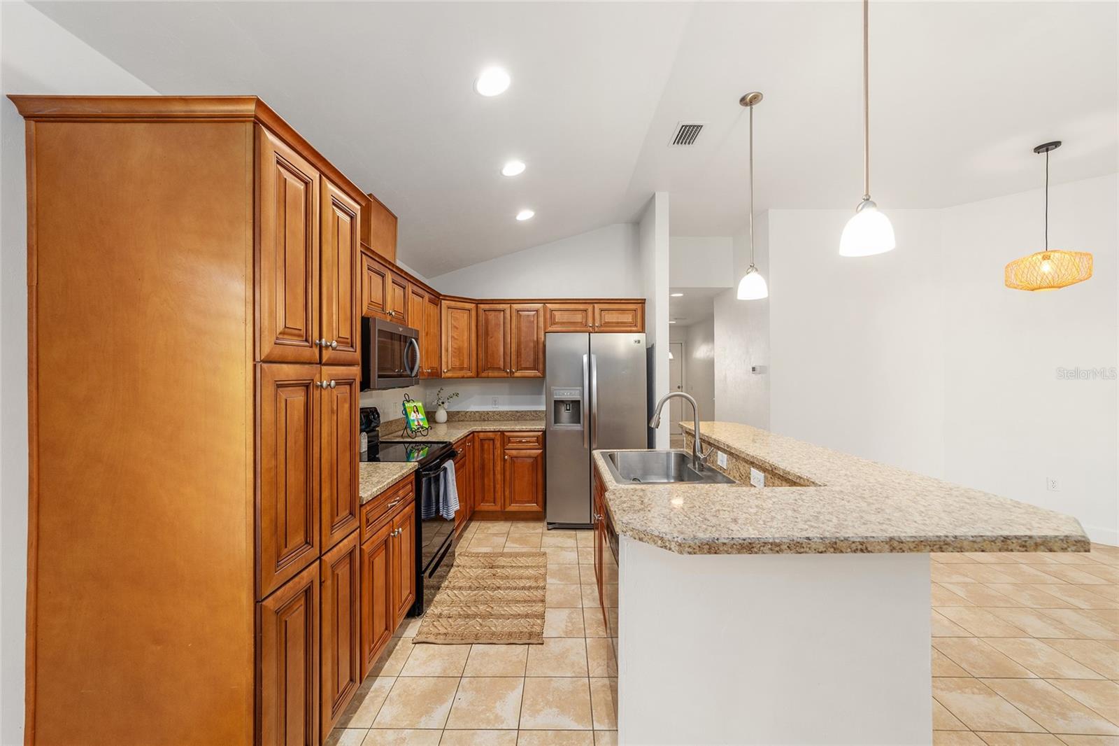 Image 18 of 55 For 11764 60th Drive