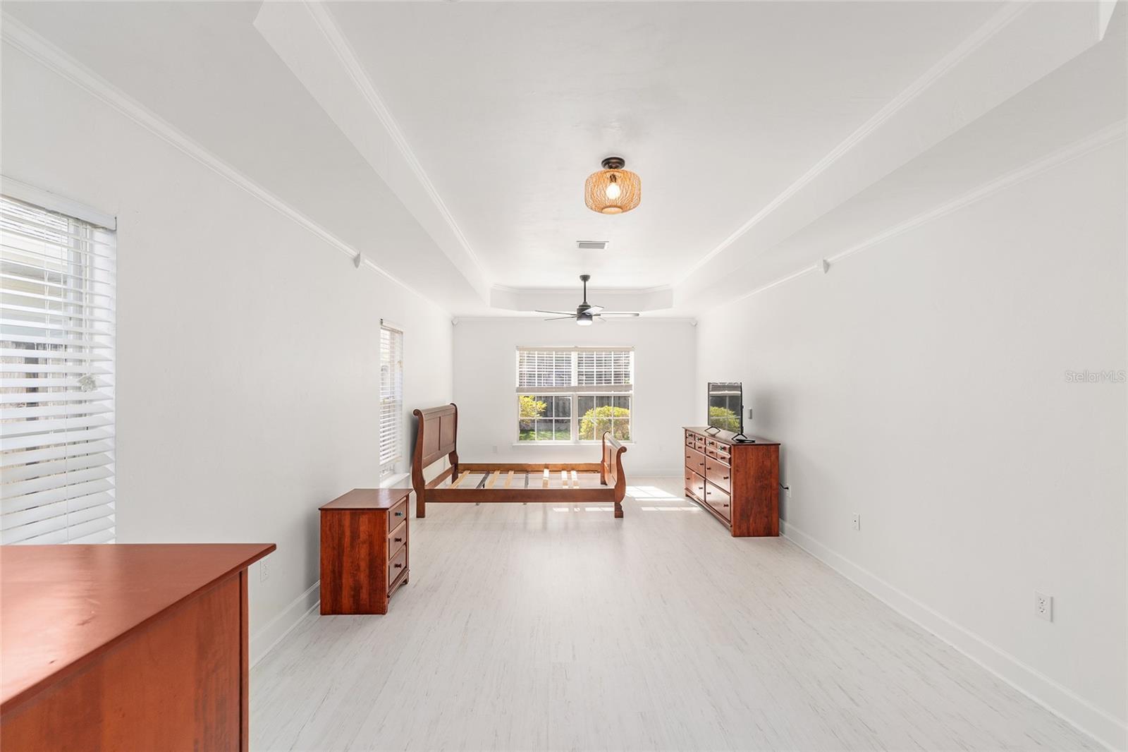 Image 21 of 55 For 11764 60th Drive