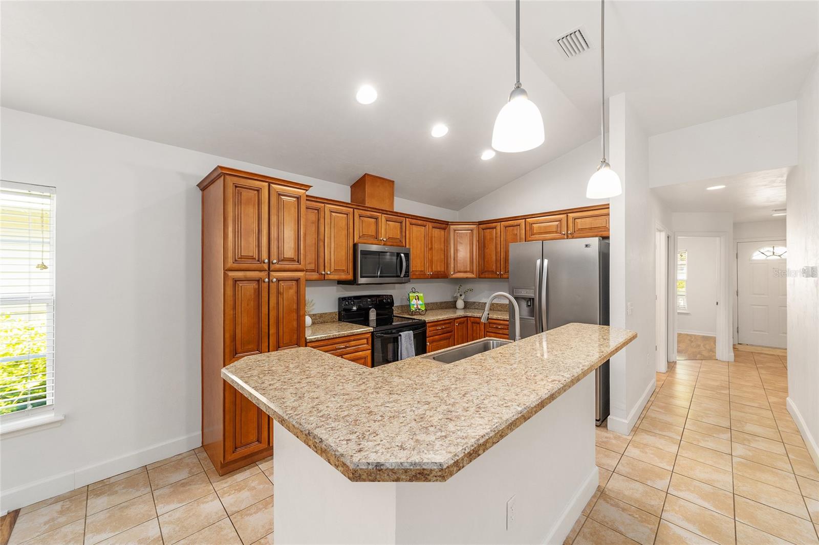 Image 4 of 55 For 11764 60th Drive