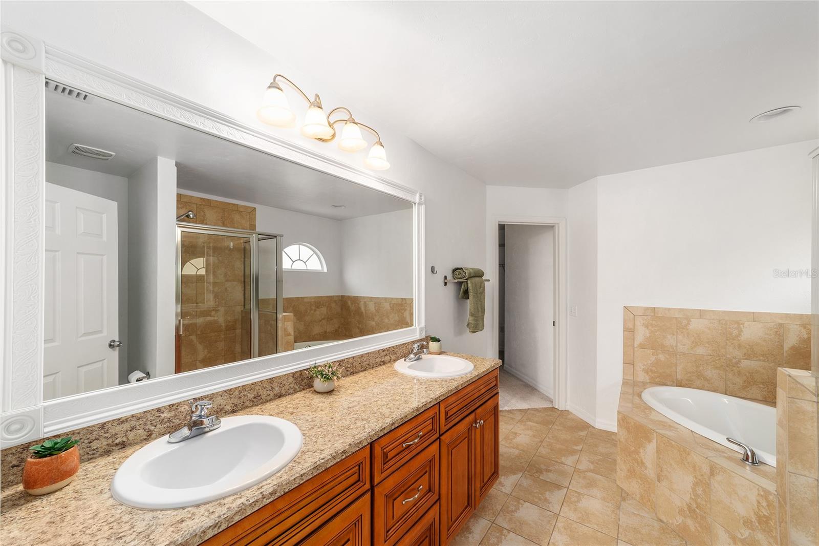 Image 7 of 55 For 11764 60th Drive