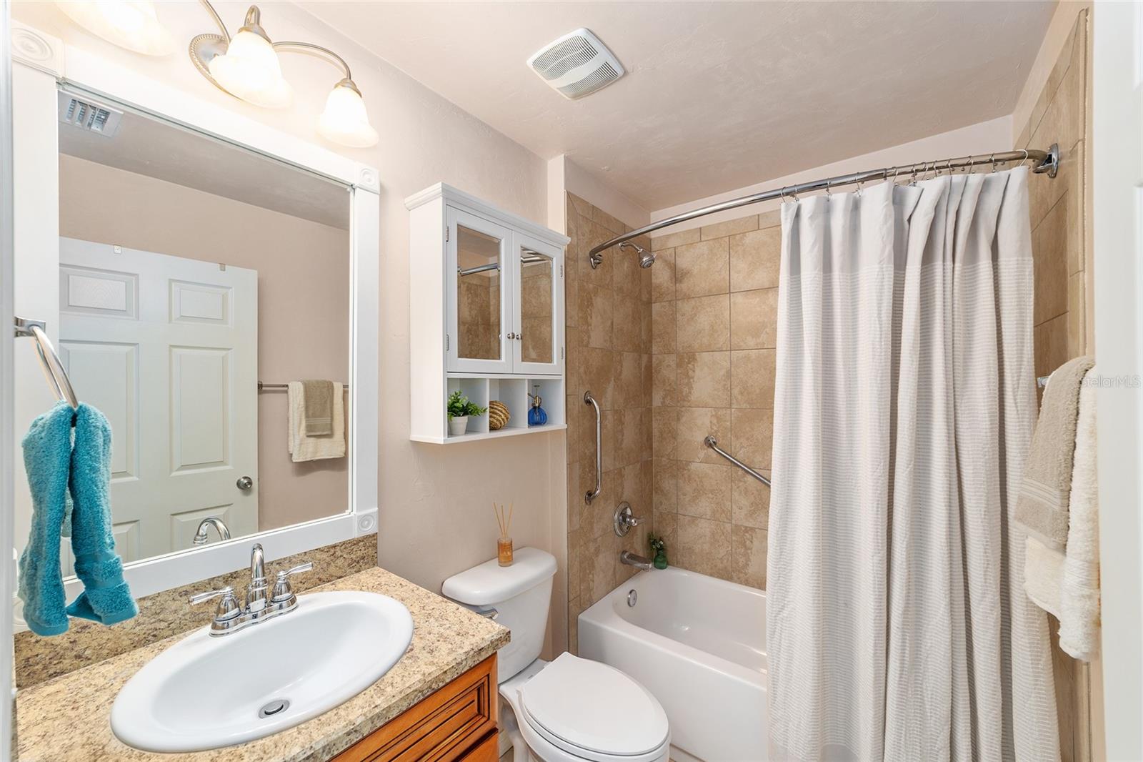 Image 9 of 55 For 11764 60th Drive