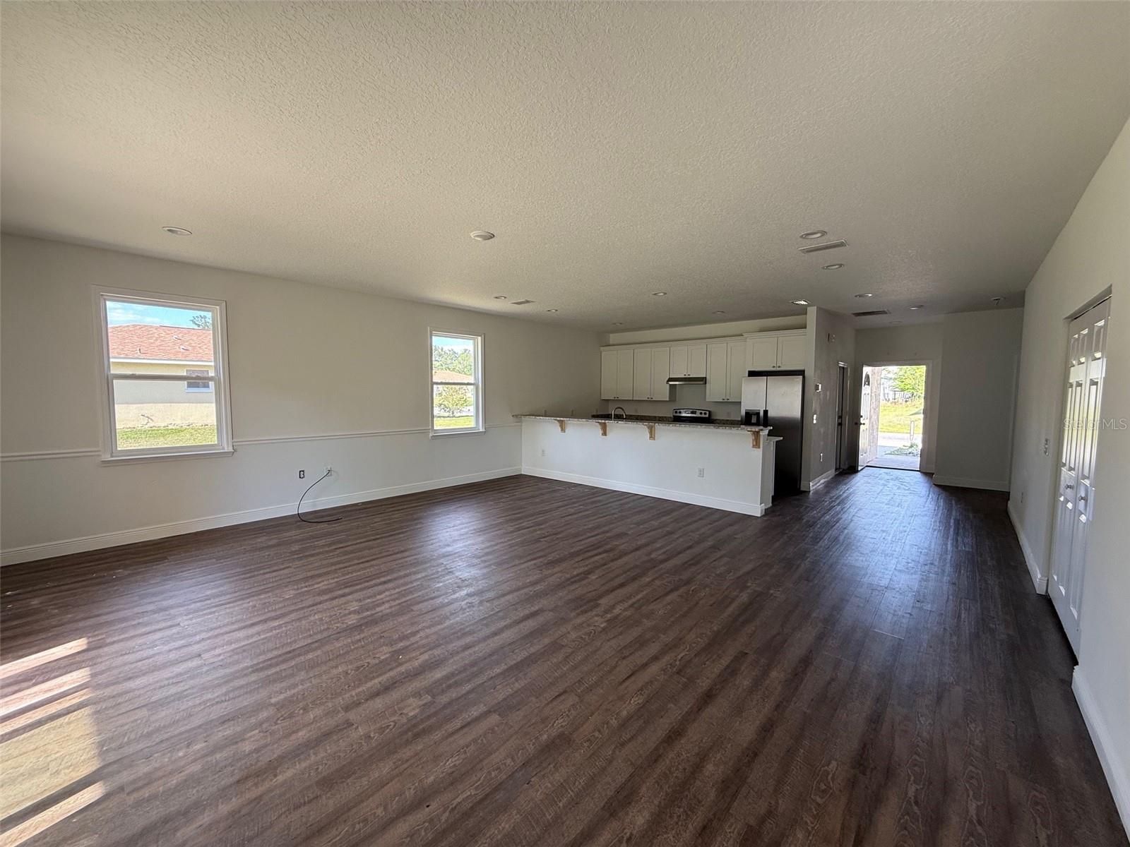 Image 2 of 11 For 3580 1st Way