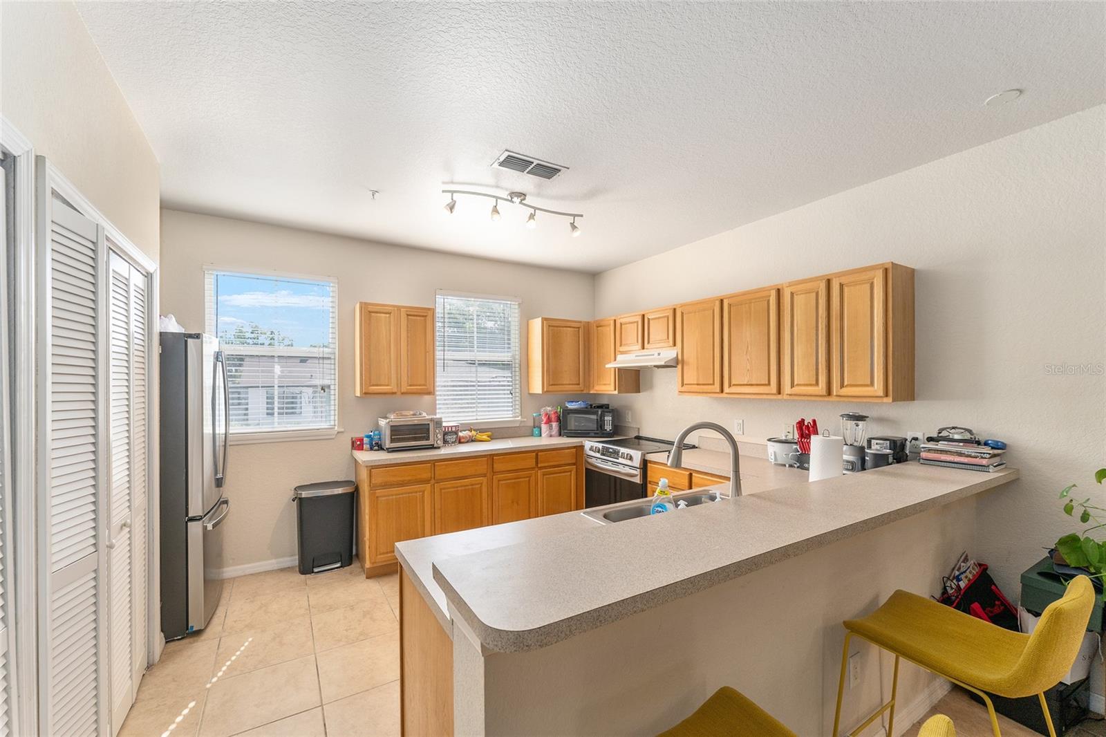 Image 12 of 29 For 621 10th Street 208