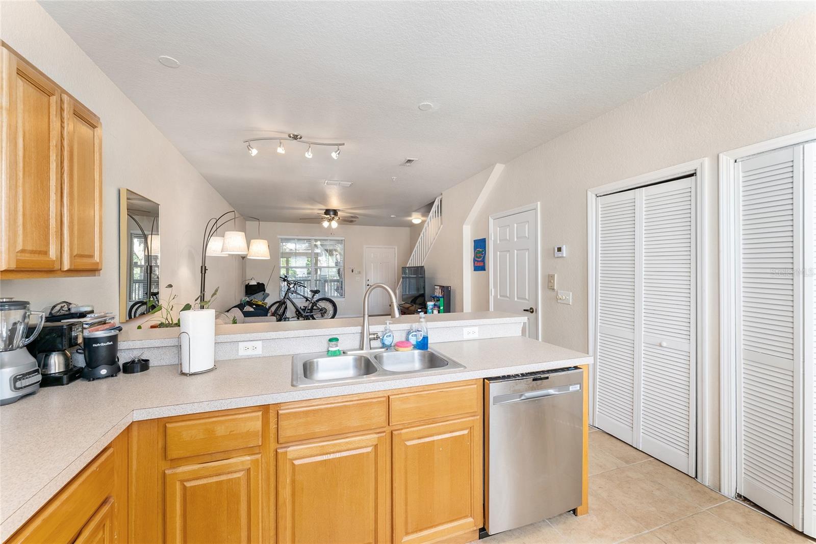 Image 15 of 29 For 621 10th Street 208