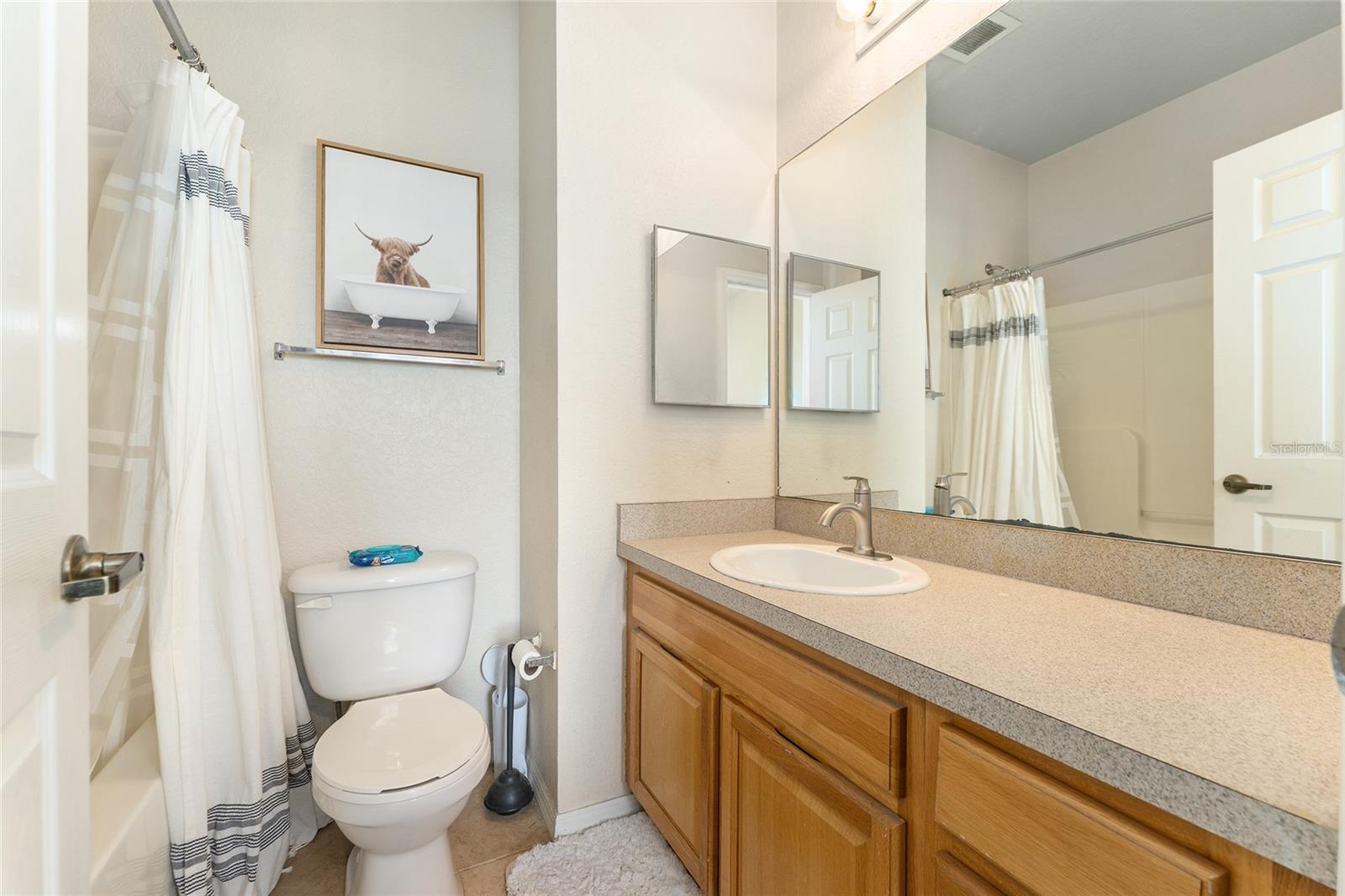 Image 20 of 29 For 621 10th Street 208