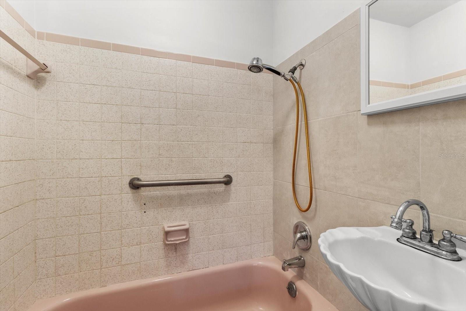 Image 33 of 61 For 841 Palm Springs Terrace