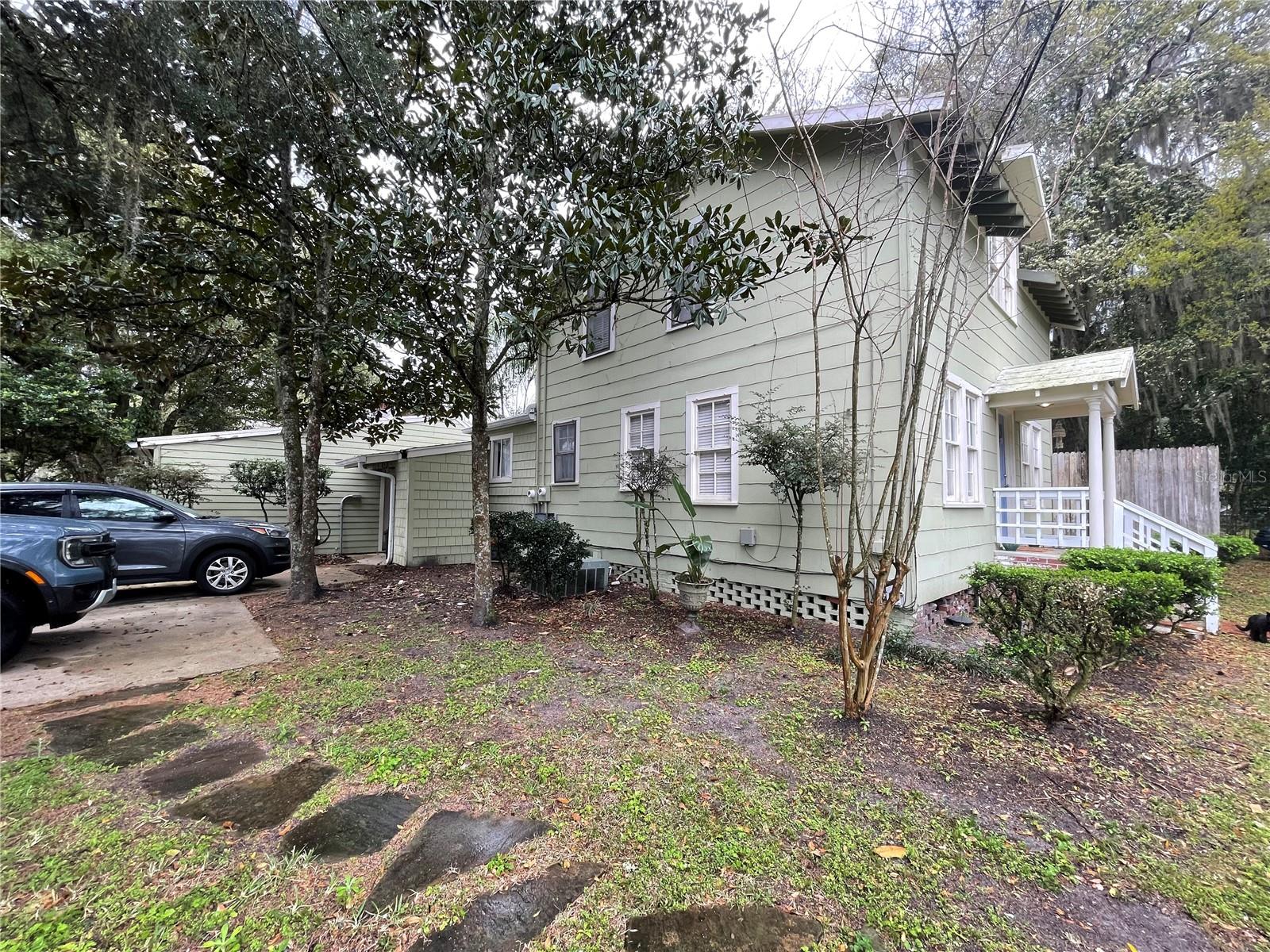 Image 2 of 50 For 1035 3rd Avenue