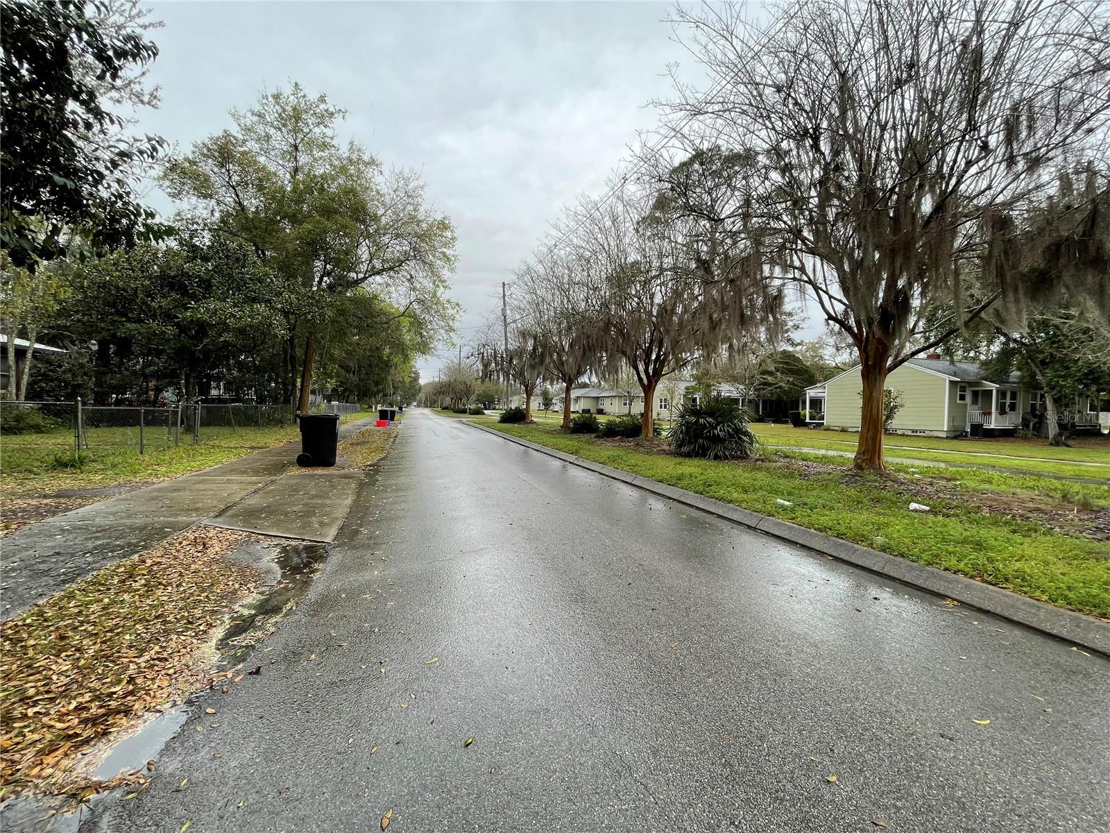 Image 45 of 50 For 1035 3rd Avenue