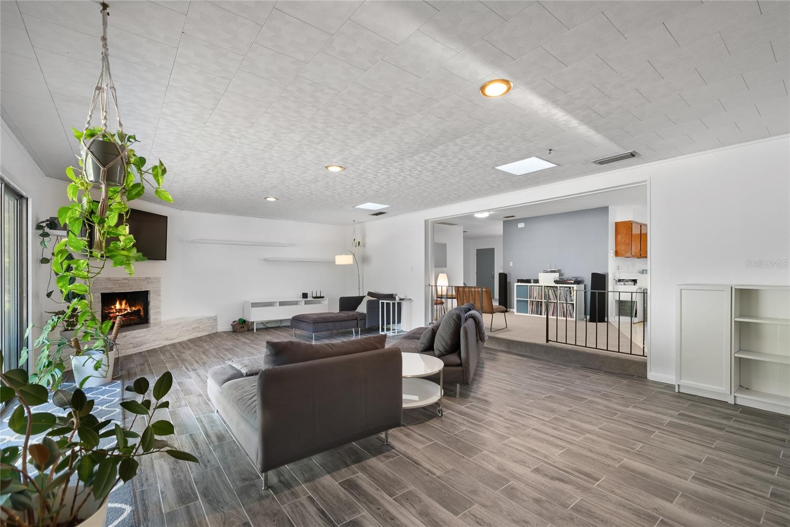 Image 15 of 43 For 1909 36th Drive