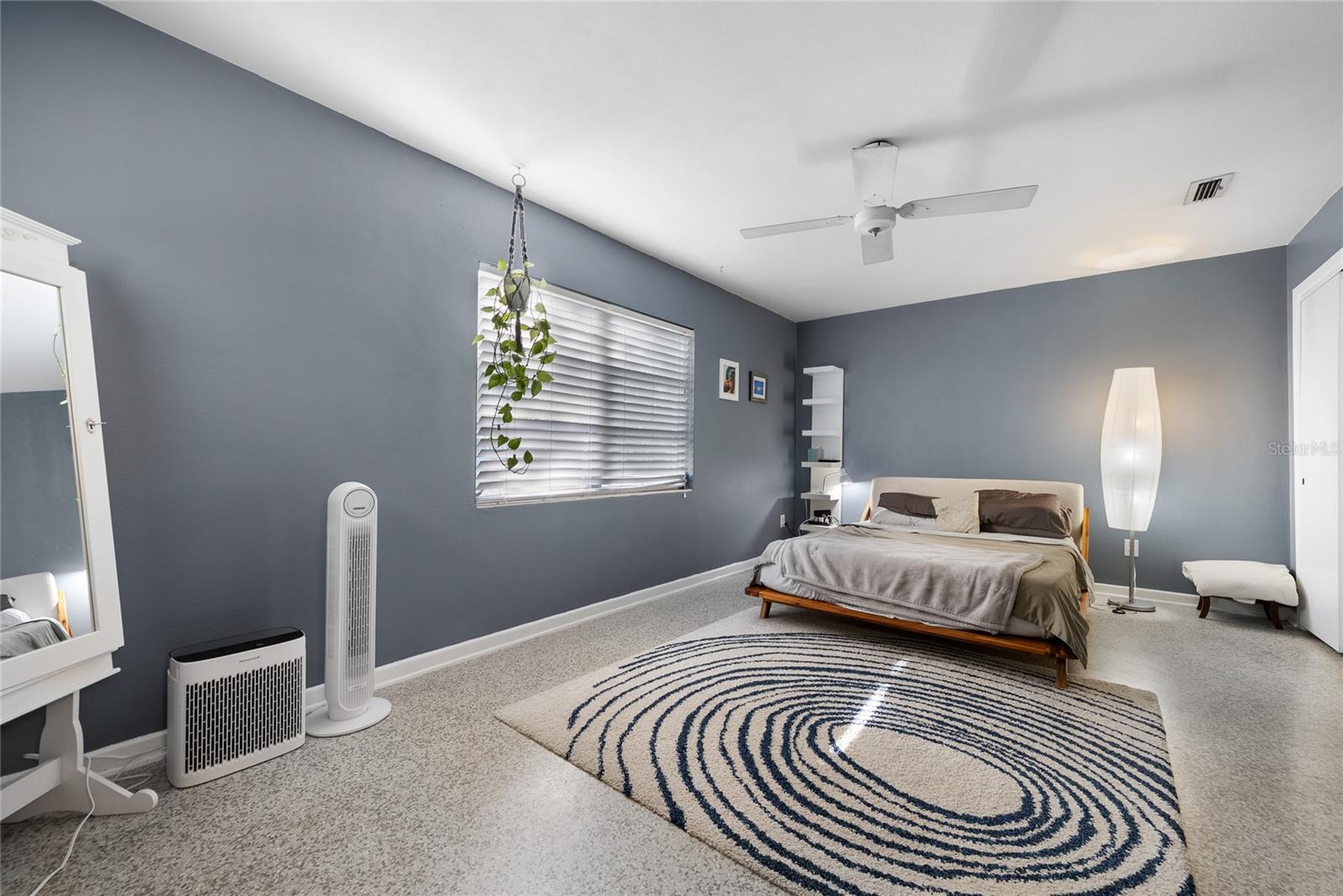 Image 28 of 43 For 1909 36th Drive
