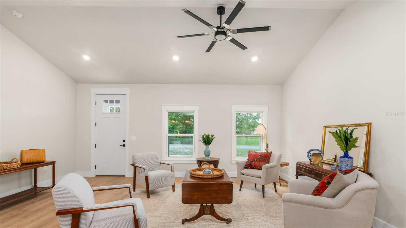 Image 30 of 42 For 10055 Fox Hollow Drive