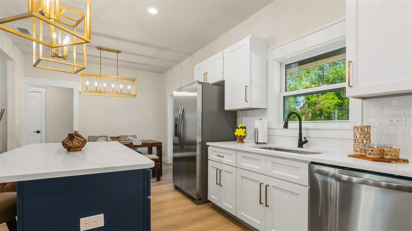 Image 7 of 42 For 10055 Fox Hollow Drive