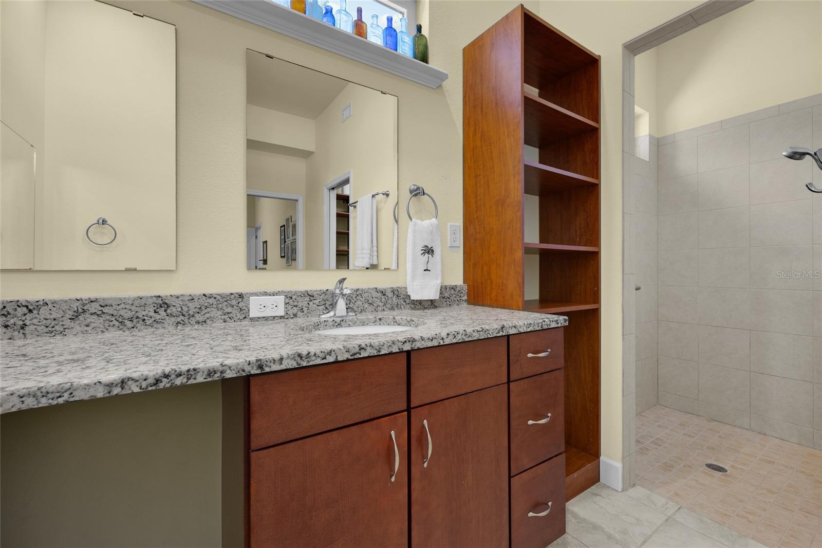 Image 17 of 41 For 6382 48th Drive
