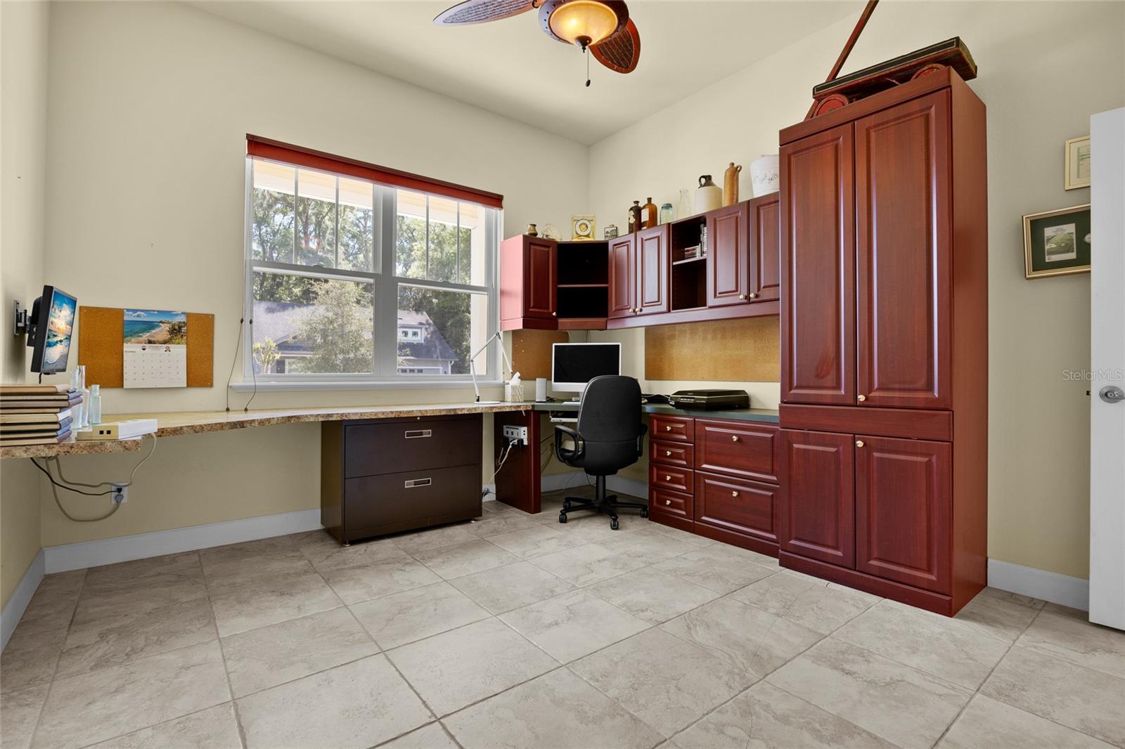 Image 21 of 41 For 6382 48th Drive