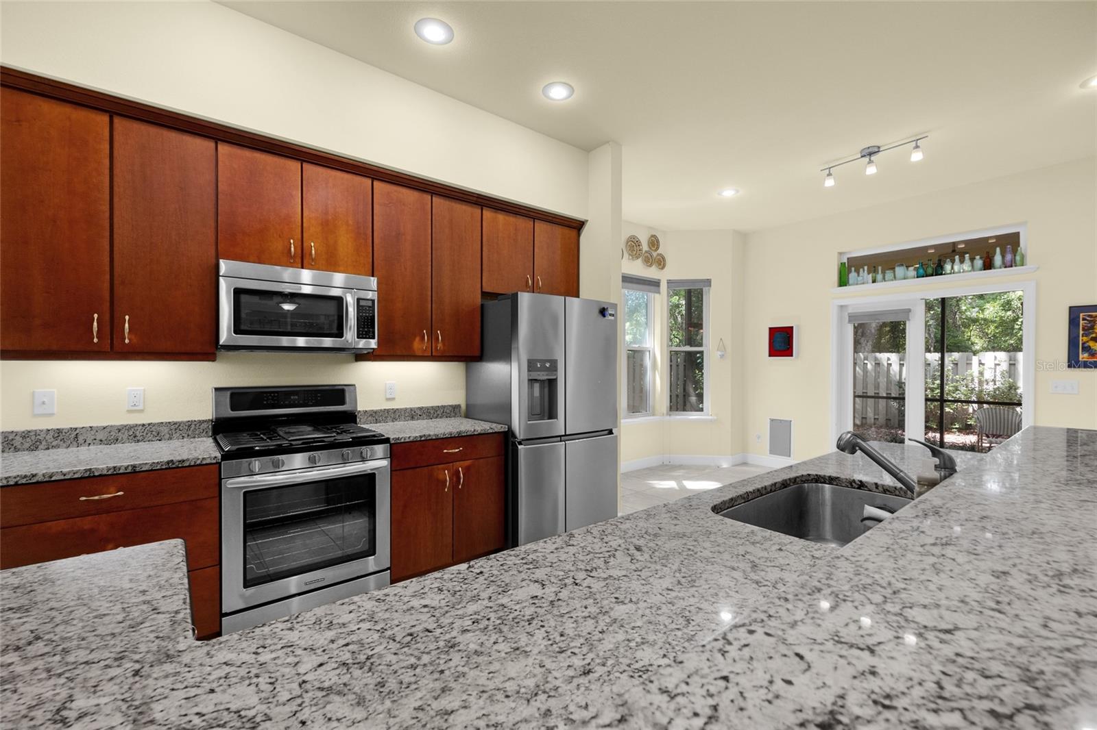 Image 4 of 41 For 6382 48th Drive