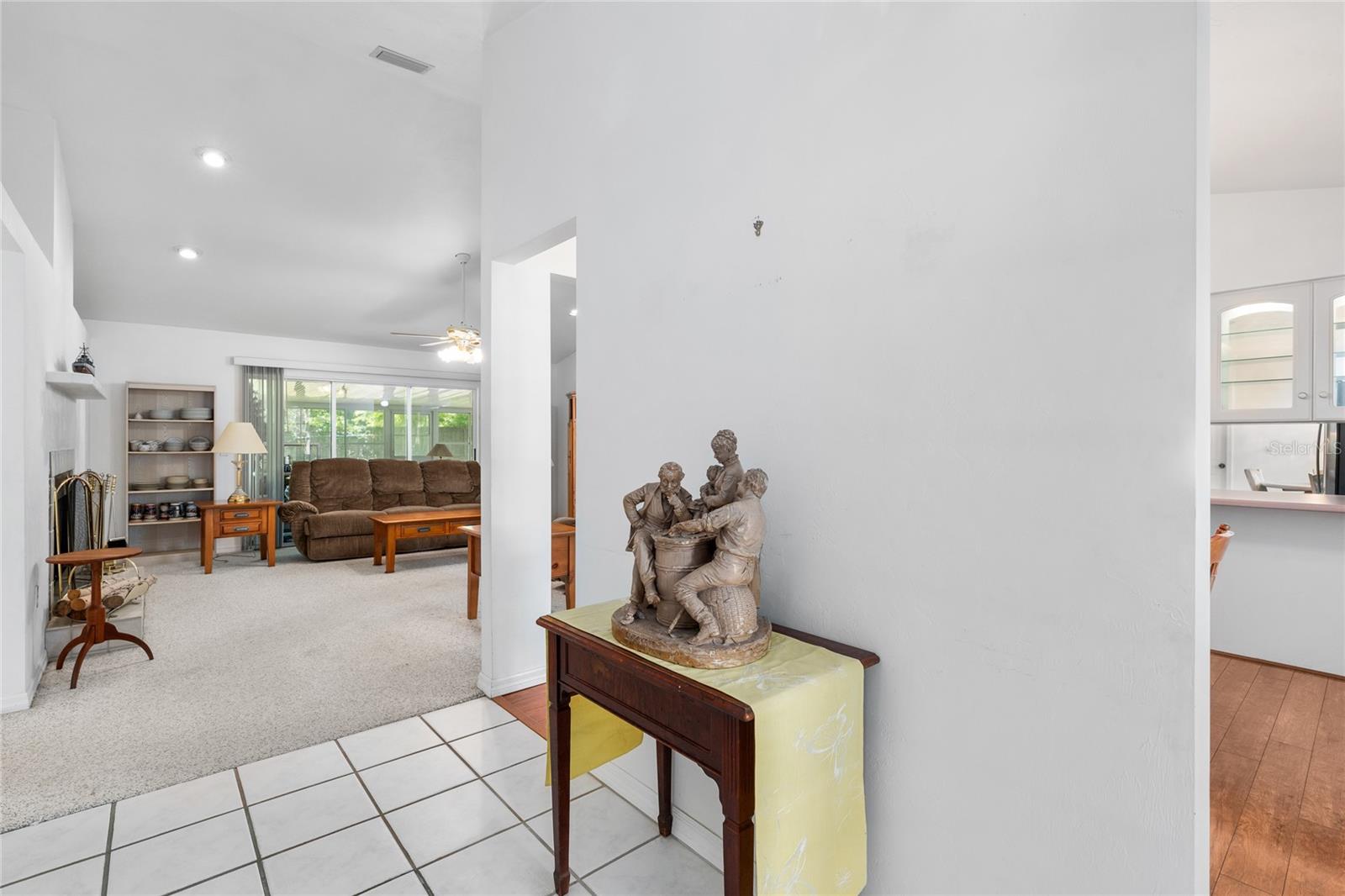 Image 8 of 39 For 608 10th Boulevard