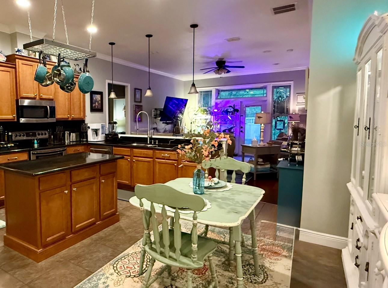 Image 5 of 27 For 8775 80th Avenue