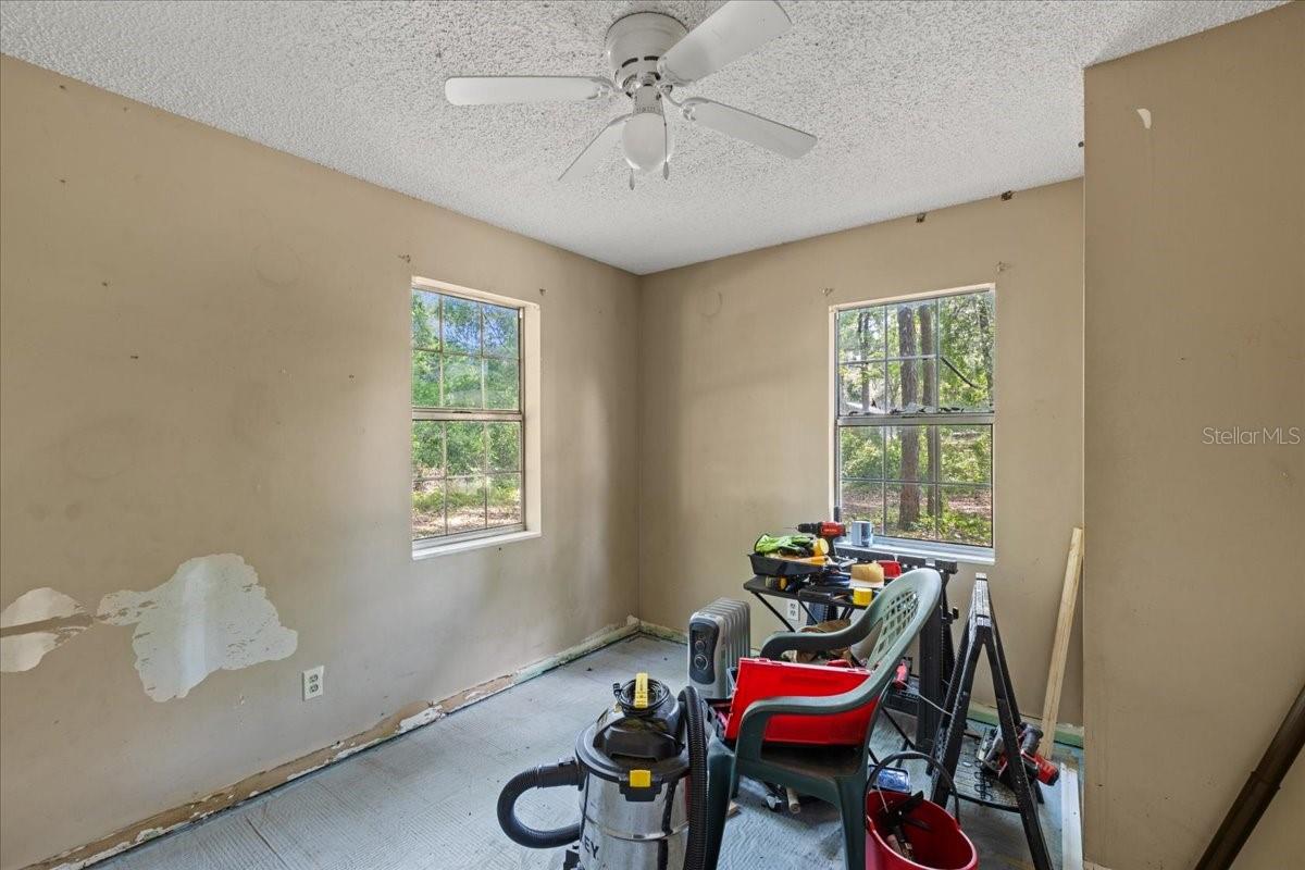 Image 14 of 47 For 8470 120th Street