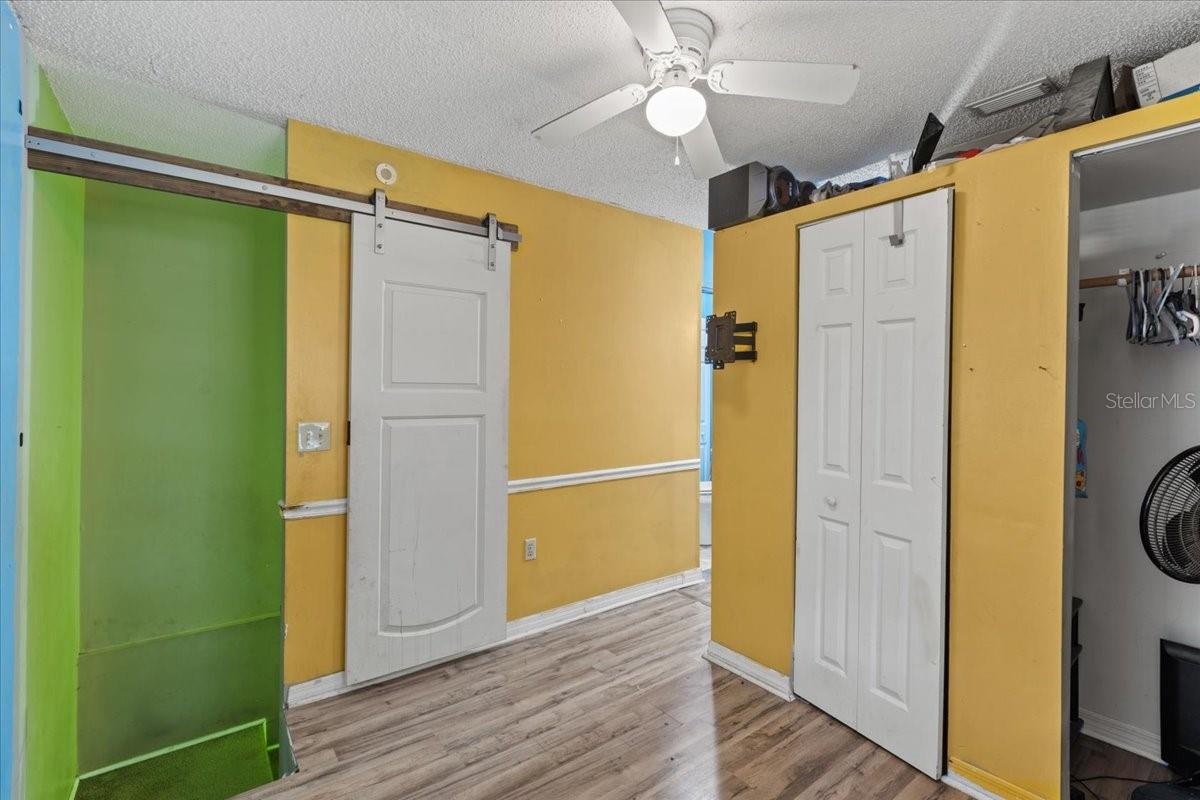 Image 17 of 47 For 8470 120th Street