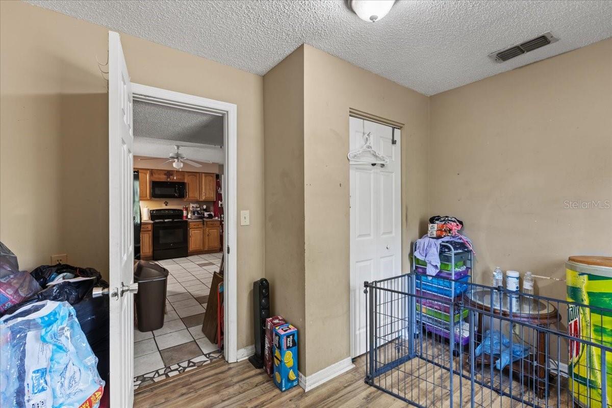 Image 21 of 47 For 8470 120th Street