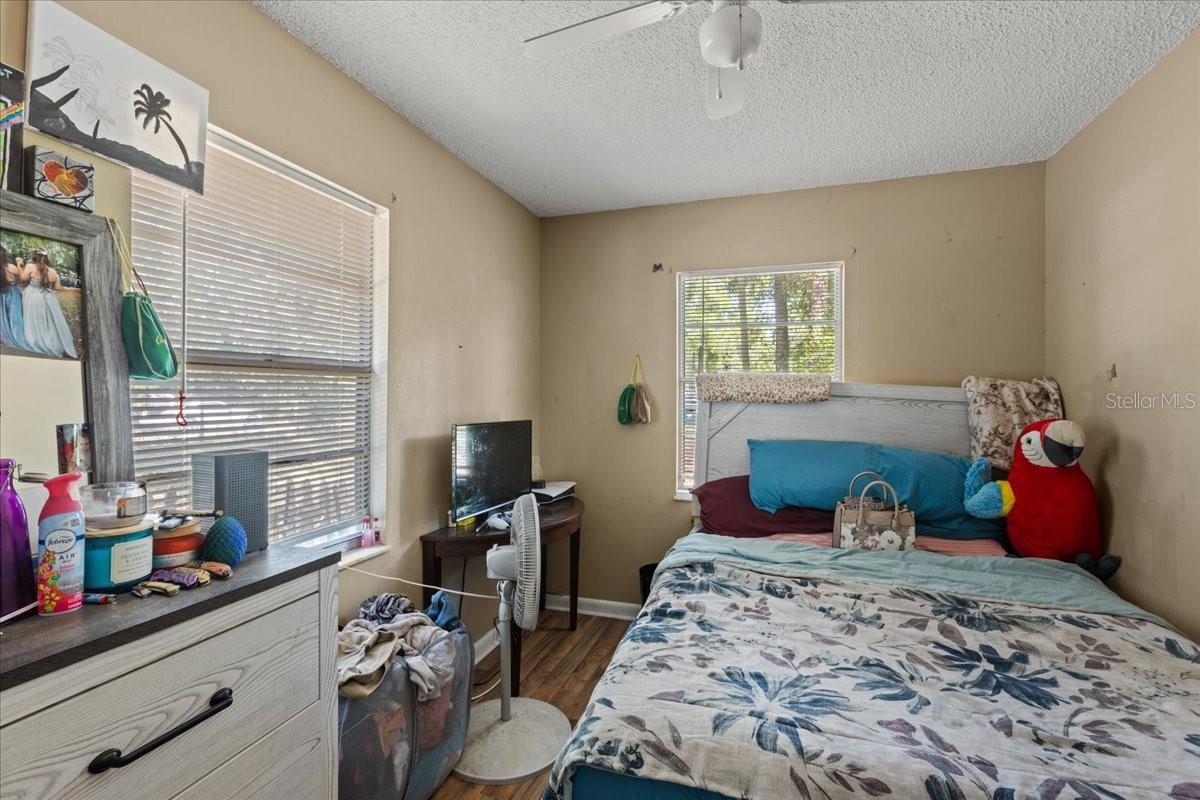 Image 23 of 47 For 8470 120th Street