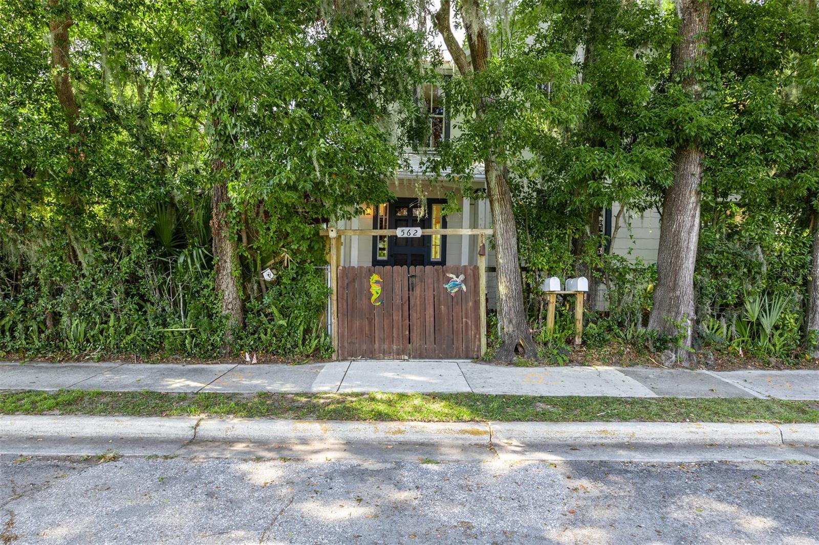 Image 13 of 89 For 562 2nd Avenue