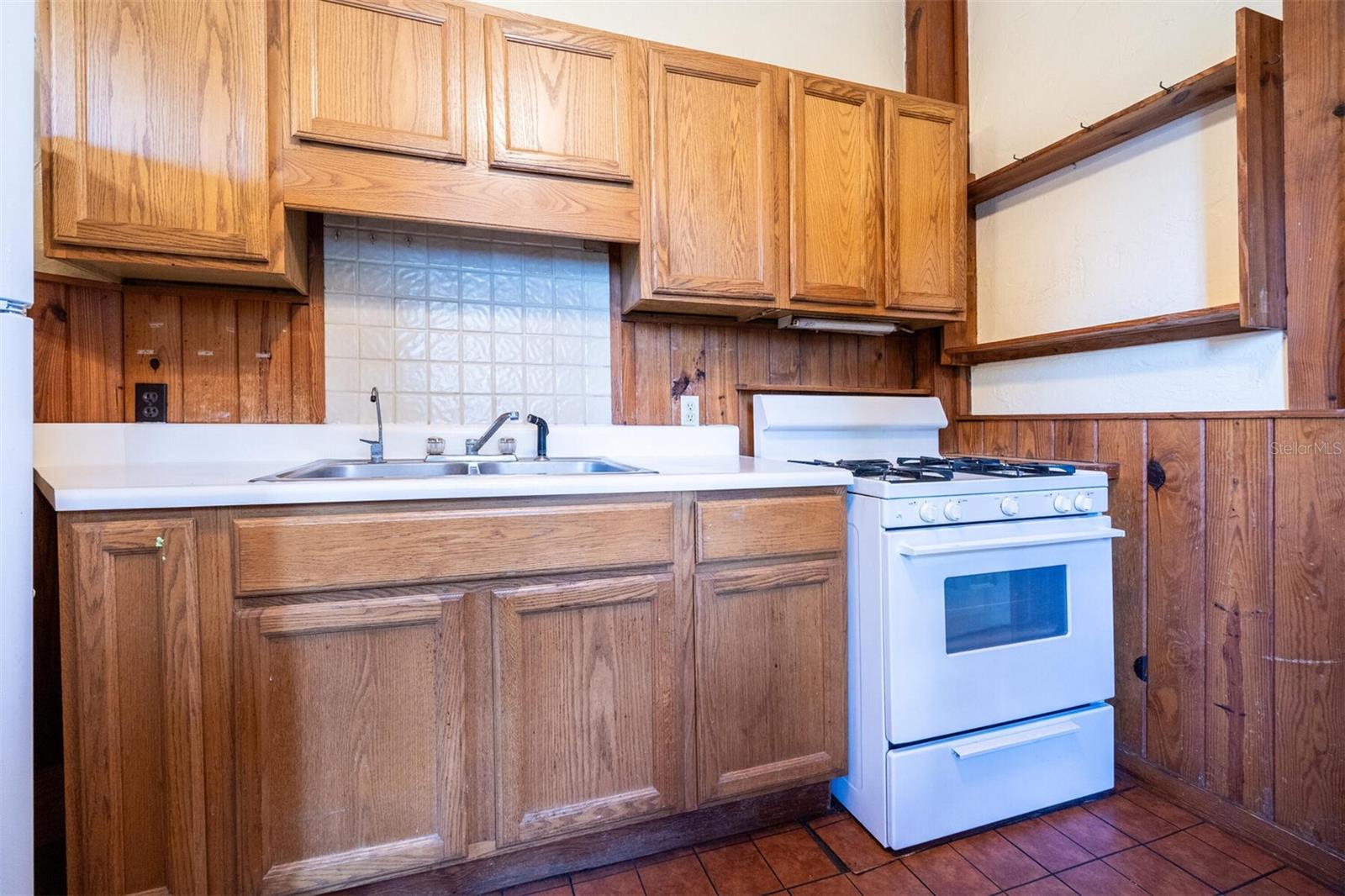 Image 36 of 89 For 562 2nd Avenue