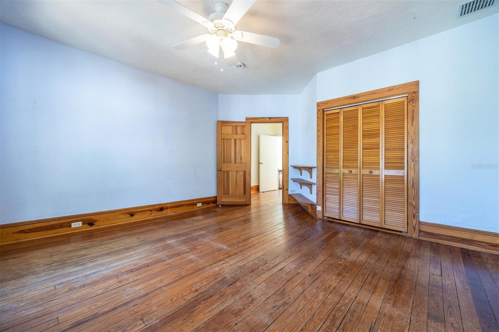 Image 65 of 89 For 562 2nd Avenue