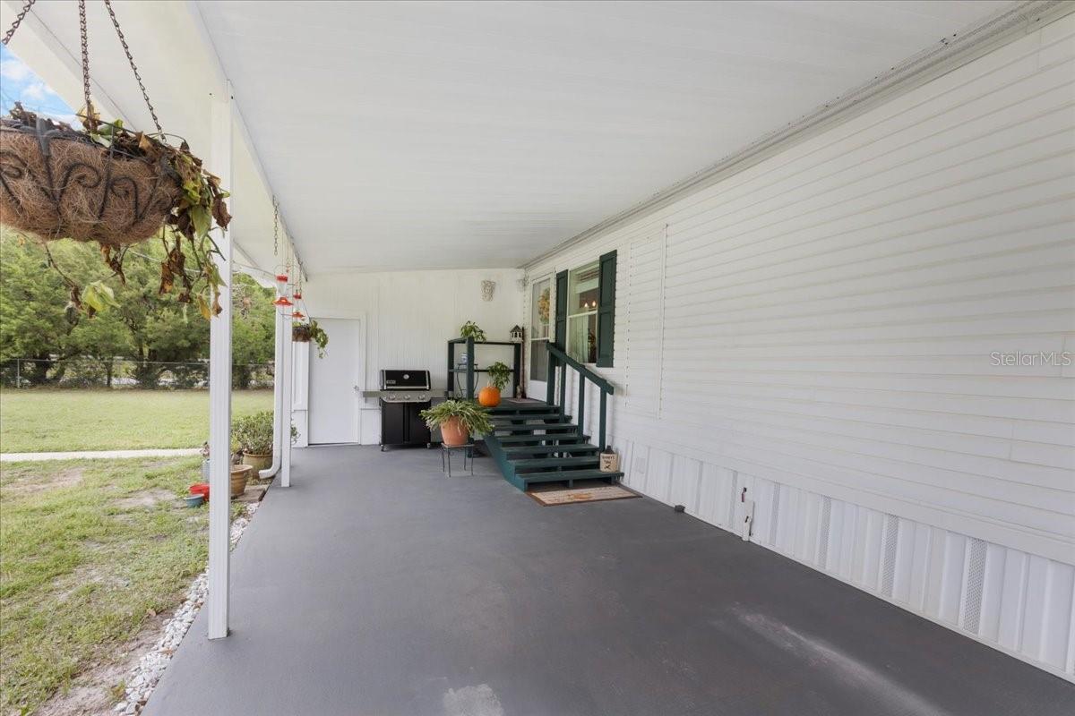 Image 23 of 46 For 6051 82nd Lane