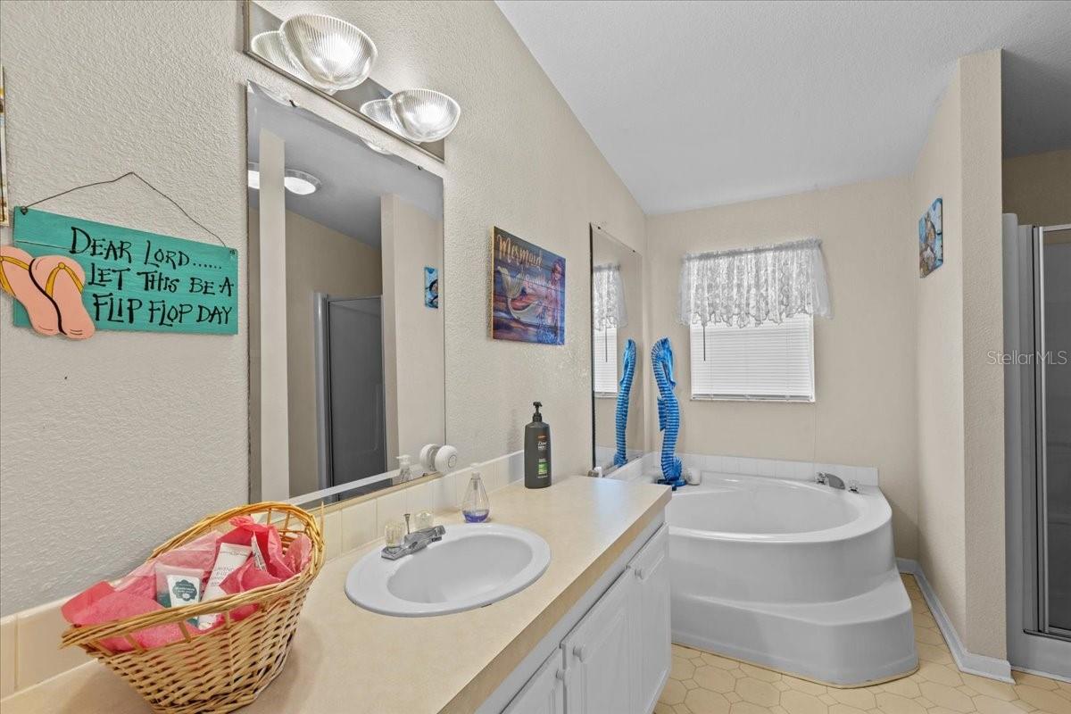 Image 16 of 25 For 305 290th Avenue