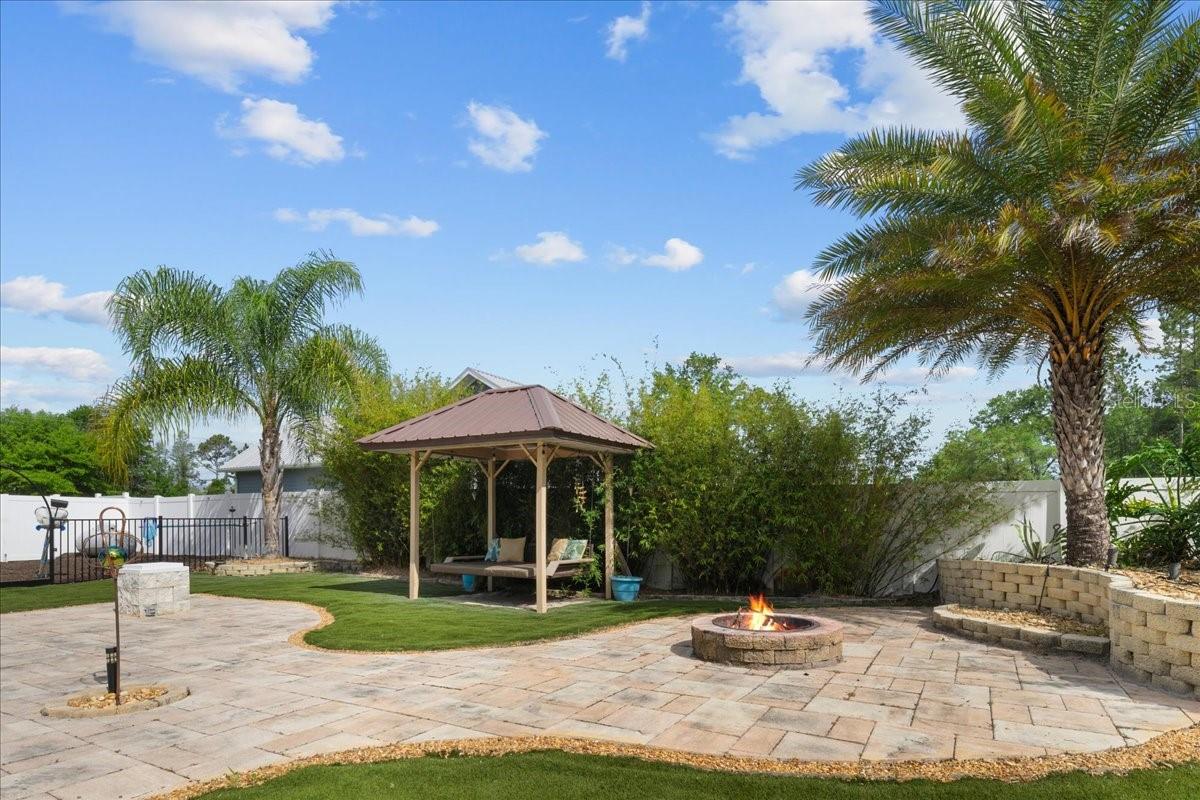 Image 12 of 76 For 9835 80th Place