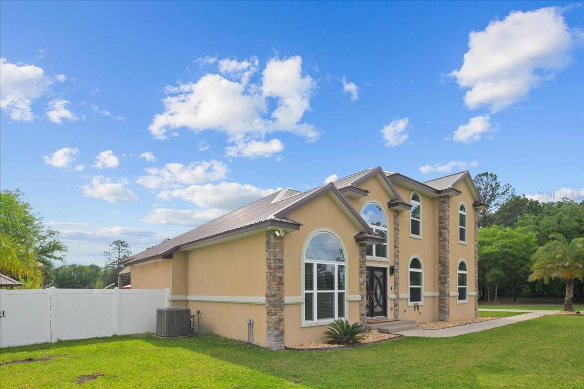 Image 4 of 76 For 9835 80th Place