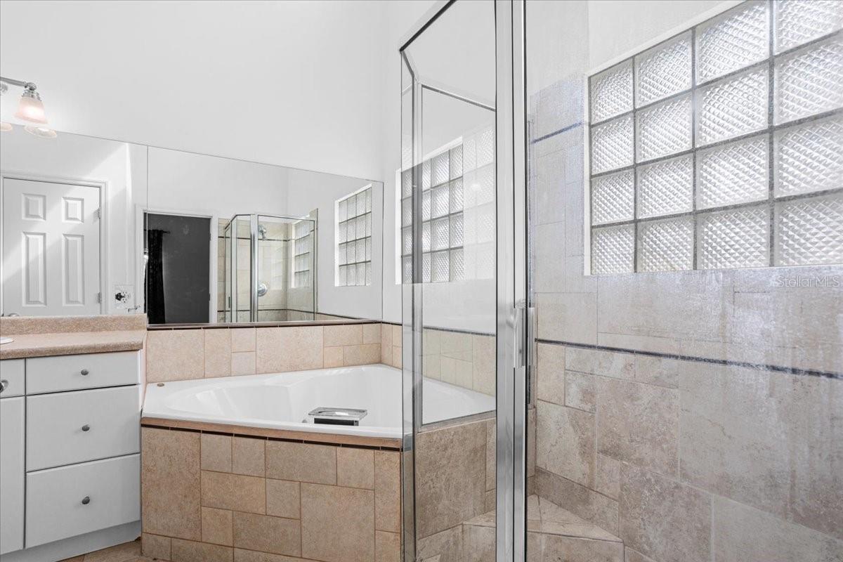 Image 17 of 22 For 11795 Creek Drive