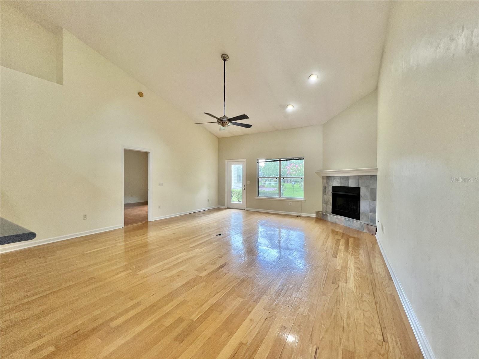 Image 2 of 14 For 11795 Creek Drive