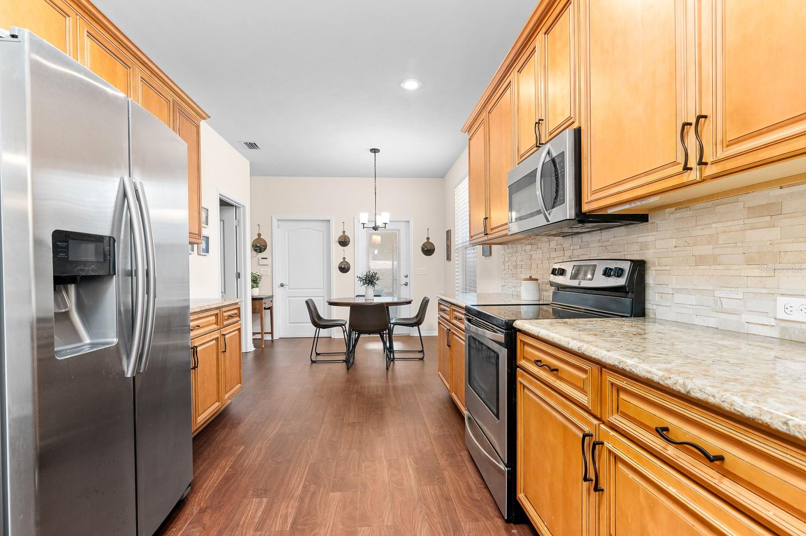 Image 12 of 39 For 7916 80th Drive