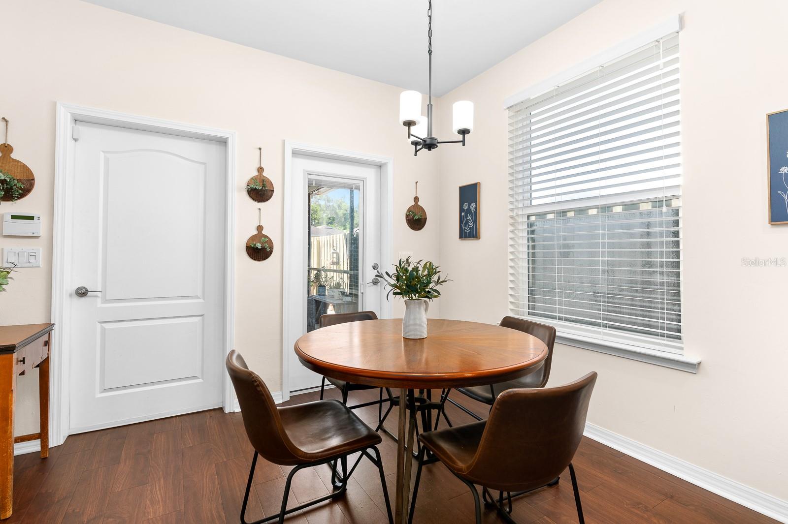 Image 14 of 39 For 7916 80th Drive