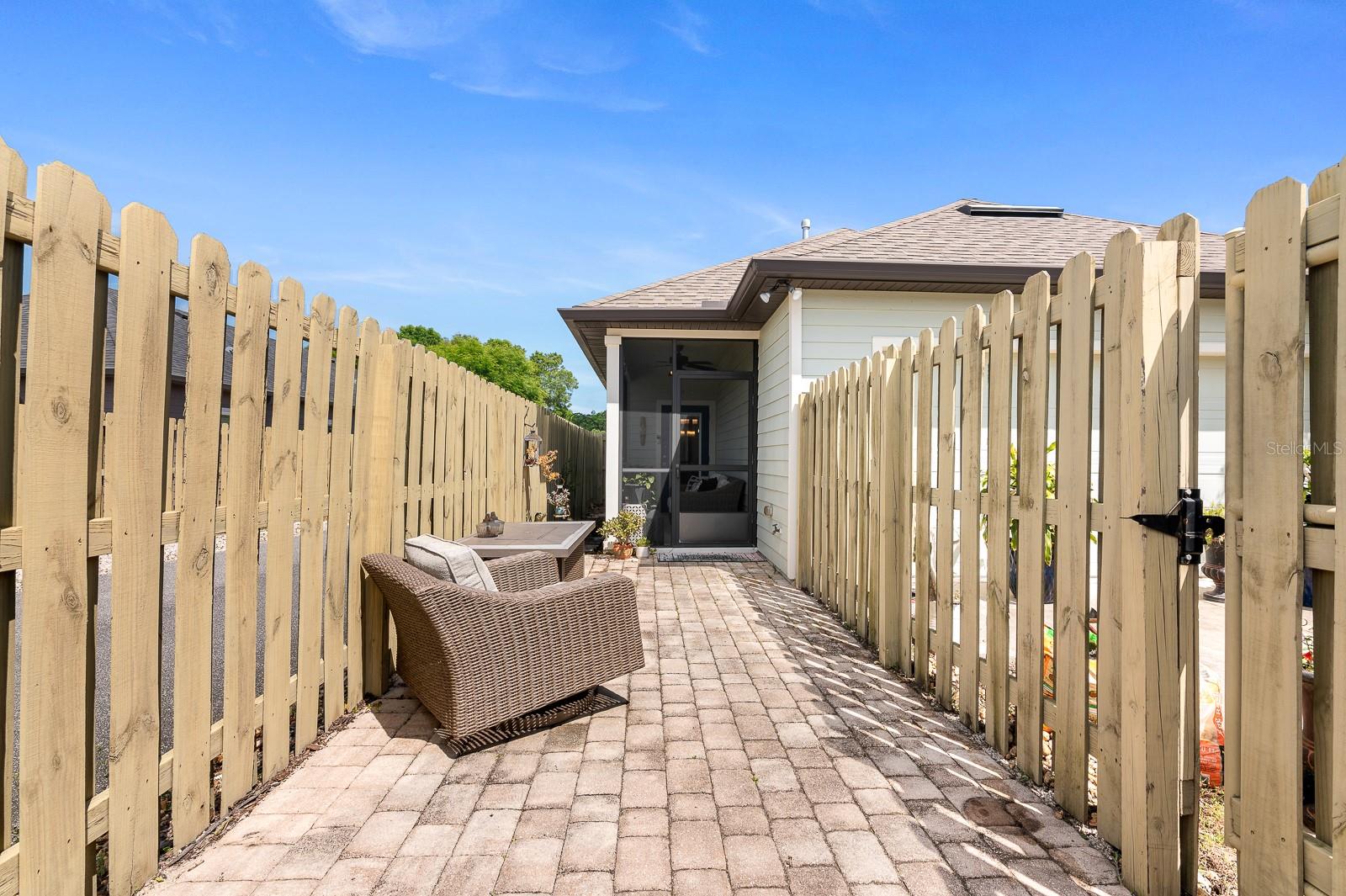 Image 31 of 39 For 7916 80th Drive