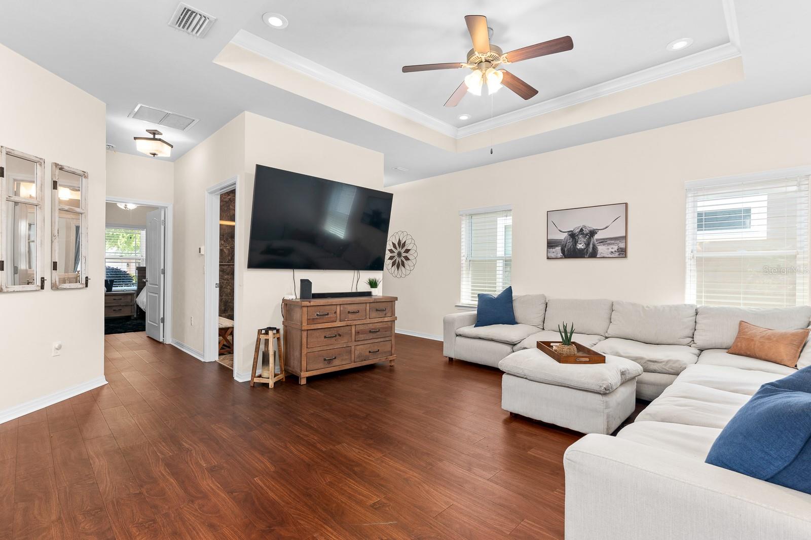 Image 5 of 39 For 7916 80th Drive
